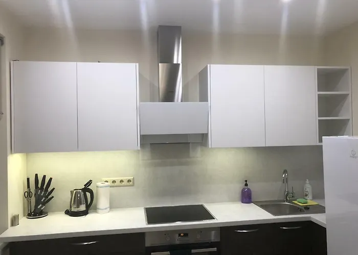 Riverside Embassy 2. Spacious/free Parking Апартаменты *