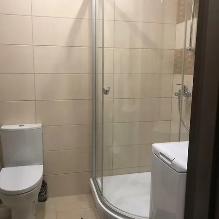 Riverside Embassy 2. Spacious/free Parking *