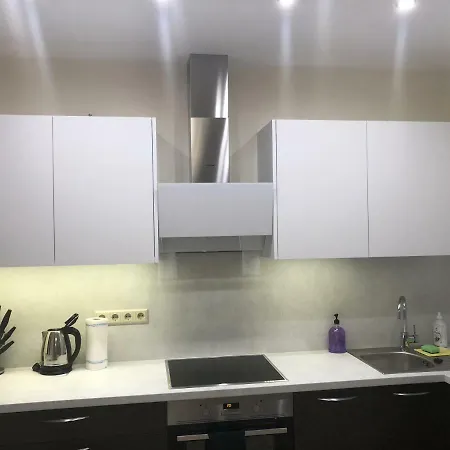 Riverside Embassy 2. Spacious/free Parking Apartament *